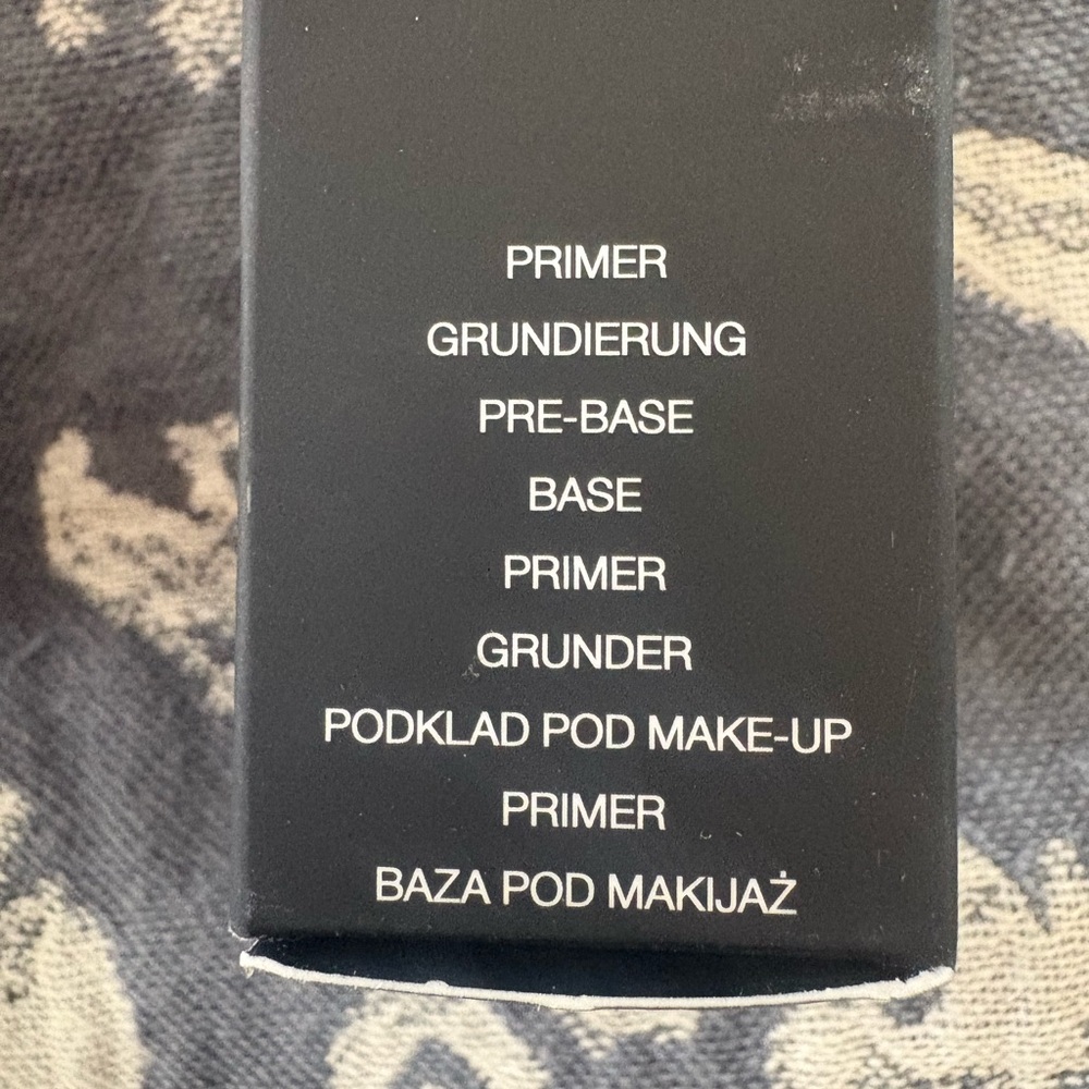 NARS RADIANCE PRIMER SPF 35 - Picture 6 of 9